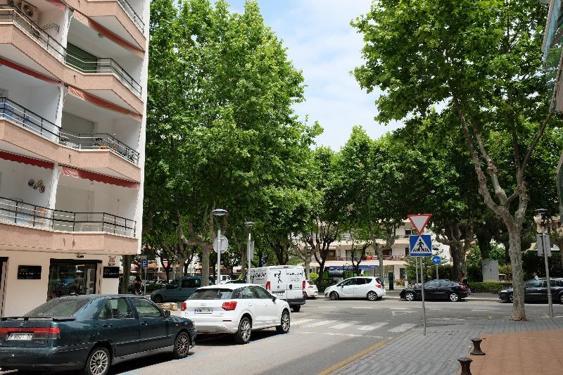 Alexis II Premium Arysal Apartman Salou Kültér fotó